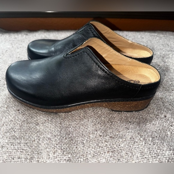 Earth Black Leather “Kolia Clog” Women’s Size 9.5 New! - Picture 4 of 11